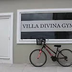 Divina Апартаменты *