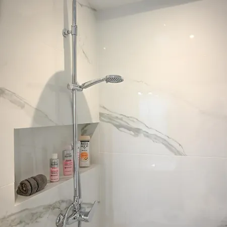Divina Apartman *
