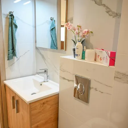 Divina Apartman *