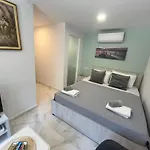 Divina Kremastí